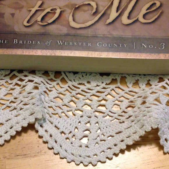 3 for $10 book sale! Amish -  Dear to Me, Wanda E. Brunstetter - Picture 3 of 7